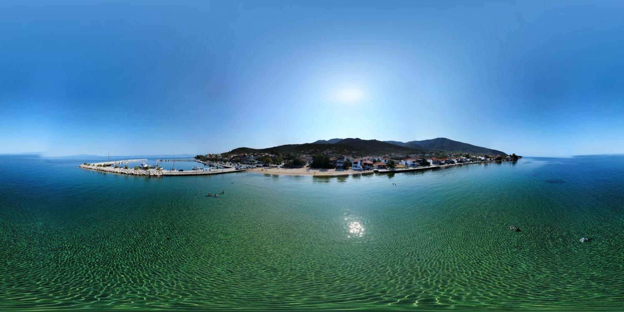 Beachfront Apartment Thassos Skala Kallirakhis Bagian luar foto